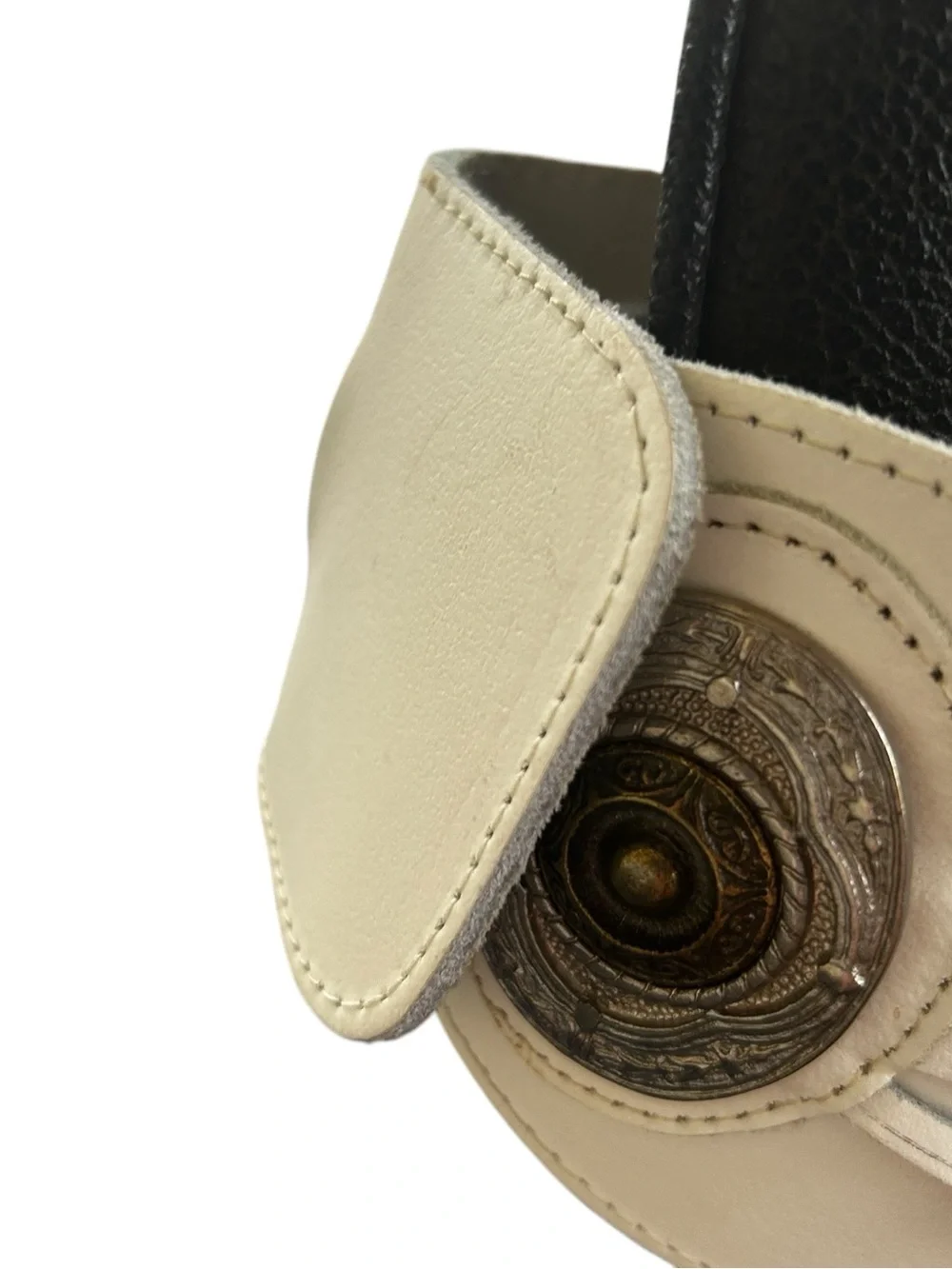 1990s Vintage Saffron White Belt Made in Italy